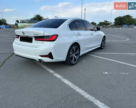 Белый БМВ 3 Серия, объемом двигателя 2 л и пробегом 64 тыс. км за 30500 $, фото 9 на Automoto.ua