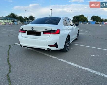 Белый БМВ 3 Серия, объемом двигателя 2 л и пробегом 64 тыс. км за 30500 $, фото 8 на Automoto.ua