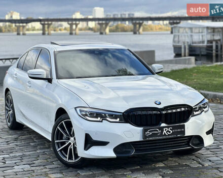 Белый БМВ 3 Серия, объемом двигателя 2 л и пробегом 116 тыс. км за 27500 $, фото 1 на Automoto.ua