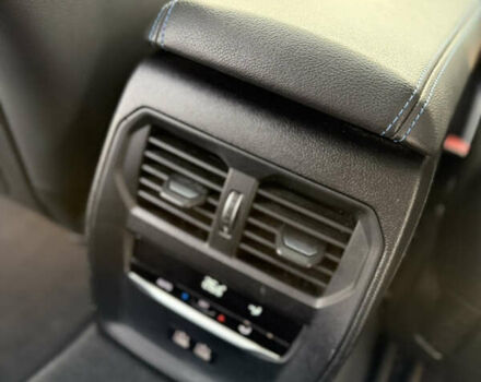 Белый БМВ 3 Серия, объемом двигателя 3 л и пробегом 135 тыс. км за 38900 $, фото 18 на Automoto.ua