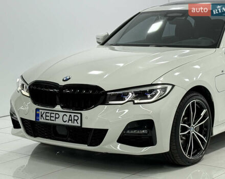 Білий БМВ 3 Серія, об'ємом двигуна 2 л та пробігом 29 тис. км за 35500 $, фото 7 на Automoto.ua