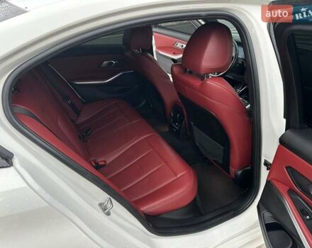 Білий БМВ 3 Серія, об'ємом двигуна 2 л та пробігом 120 тис. км за 29900 $, фото 11 на Automoto.ua
