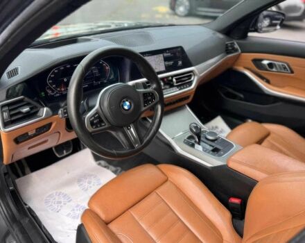 Білий БМВ 3 Серія, об'ємом двигуна 3 л та пробігом 27 тис. км за 18200 $, фото 6 на Automoto.ua