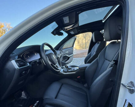 БМВ 3 Серія 2021 у Києві на Automoto.ua Білий БМВ 3 Серія, об'ємом двигуна 0 л та пробігом 23 тис. км за 28888 $, фото 81 на Automoto.ua