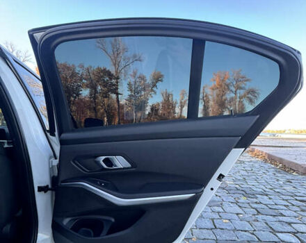 БМВ 3 Серія 2021 у Києві на Automoto.ua Білий БМВ 3 Серія, об'ємом двигуна 0 л та пробігом 23 тис. км за 28888 $, фото 46 на Automoto.ua