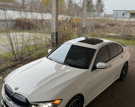 Белый БМВ 3 Серия, объемом двигателя 2 л и пробегом 15 тыс. км за 35500 $, фото 6 на Automoto.ua