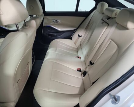 БМВ 3 Серія 2021 у Києві на Automoto.ua Білий БМВ 3 Серія, об'ємом двигуна 2 л та пробігом 5 тис. км за 24000 $, фото 9 на Automoto.ua