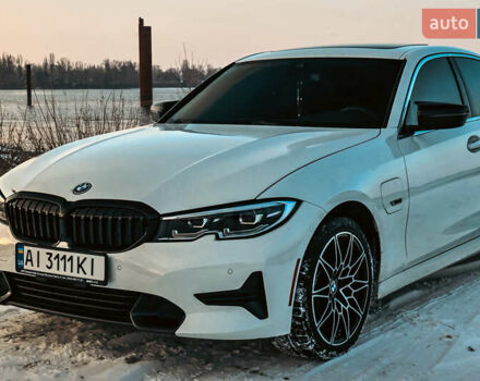 Белый БМВ 3 Серия, объемом двигателя 2 л и пробегом 50 тыс. км за 37500 $, фото 3 на Automoto.ua