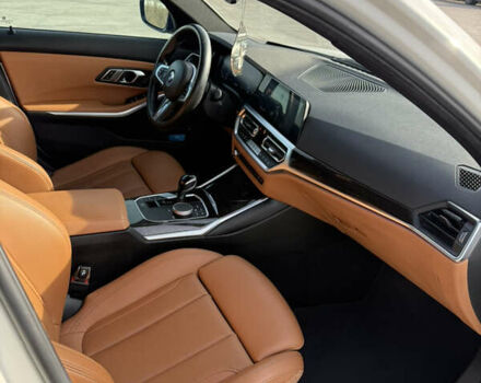 Белый БМВ 3 Серия, объемом двигателя 2 л и пробегом 114 тыс. км за 38000 $, фото 7 на Automoto.ua