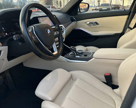 Білий БМВ 3 Серія, об'ємом двигуна 2 л та пробігом 54 тис. км за 32500 $, фото 9 на Automoto.ua