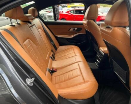 Білий БМВ 3 Серія, об'ємом двигуна 3 л та пробігом 27 тис. км за 18200 $, фото 9 на Automoto.ua