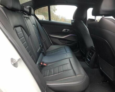 Белый БМВ 3 Серия, объемом двигателя 2 л и пробегом 68 тыс. км за 6900 $, фото 9 на Automoto.ua