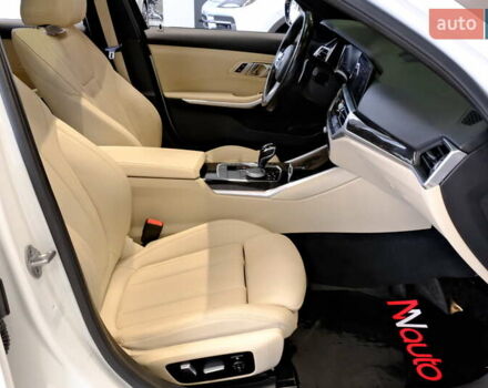 Белый БМВ 3 Серия, объемом двигателя 2 л и пробегом 69 тыс. км за 26900 $, фото 35 на Automoto.ua