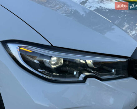 БМВ 3 Серія 2021 у Києві на Automoto.ua Білий БМВ 3 Серія, об'ємом двигуна 0 л та пробігом 23 тис. км за 28888 $, фото 74 на Automoto.ua