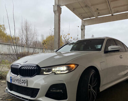 Белый БМВ 3 Серия, объемом двигателя 2 л и пробегом 15 тыс. км за 35500 $, фото 4 на Automoto.ua