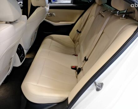 БМВ 3 Серия 2021 в Одессе на Automoto.ua Белый БМВ 3 Серия, объемом двигателя 2 л и пробегом 69 тыс. км за 26900 $, фото 8 на Automoto.ua