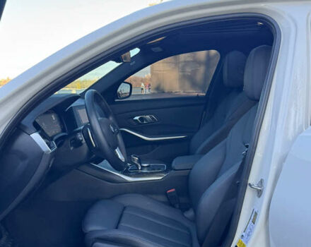 БМВ 3 Серія 2021 у Києві на Automoto.ua Білий БМВ 3 Серія, об'ємом двигуна 0 л та пробігом 23 тис. км за 28888 $, фото 60 на Automoto.ua