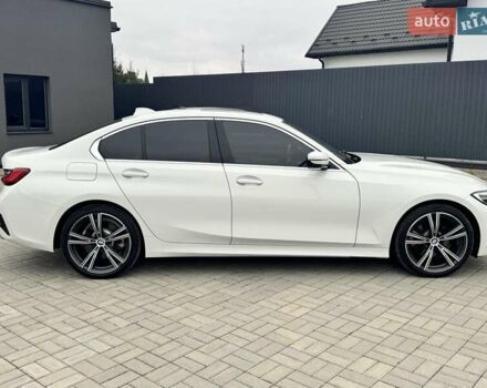 Белый БМВ 3 Серия, объемом двигателя 2 л и пробегом 74 тыс. км за 27500 $, фото 4 на Automoto.ua