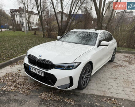 Белый БМВ 3 Серия, объемом двигателя 2 л и пробегом 122 тыс. км за 28000 $, фото 7 на Automoto.ua