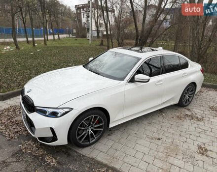 Белый БМВ 3 Серия, объемом двигателя 2 л и пробегом 122 тыс. км за 28000 $, фото 13 на Automoto.ua