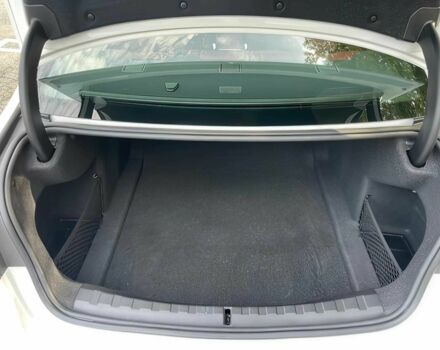 Белый БМВ 3 Серия, объемом двигателя 2 л и пробегом 30 тыс. км за 15000 $, фото 14 на Automoto.ua