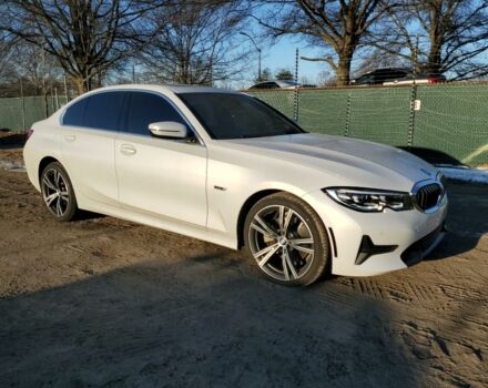 Белый БМВ 3 Серия, объемом двигателя 2 л и пробегом 40 тыс. км за 35500 $, фото 2 на Automoto.ua