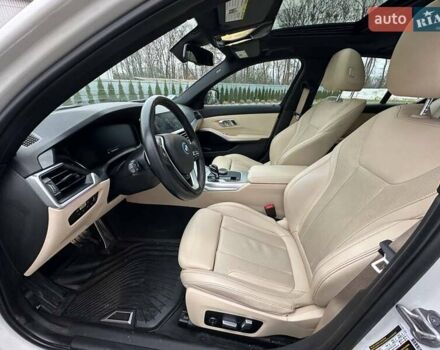 Белый БМВ 3 Серия, объемом двигателя 2 л и пробегом 177 тыс. км за 32400 $, фото 11 на Automoto.ua