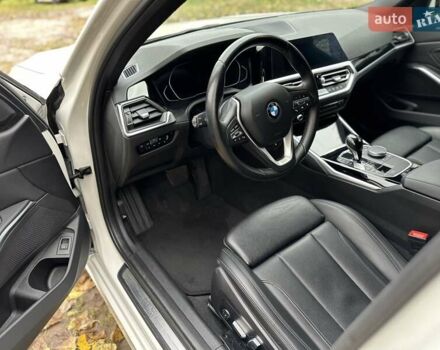 Белый БМВ 3 Серия, объемом двигателя 2 л и пробегом 112 тыс. км за 26900 $, фото 8 на Automoto.ua