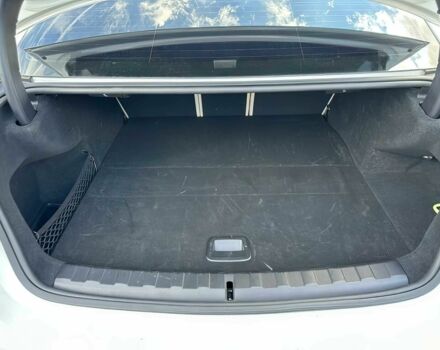 Белый БМВ 3 Серия, объемом двигателя 2 л и пробегом 30 тыс. км за 13500 $, фото 12 на Automoto.ua