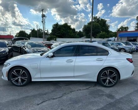 Белый БМВ 3 Серия, объемом двигателя 2 л и пробегом 30 тыс. км за 13500 $, фото 3 на Automoto.ua