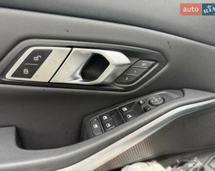 Белый БМВ 3 Серия, объемом двигателя 2 л и пробегом 122 тыс. км за 28000 $, фото 15 на Automoto.ua