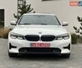 Белый БМВ 3 Серия, объемом двигателя 2 л и пробегом 177 тыс. км за 32400 $, фото 2 на Automoto.ua