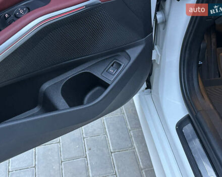 БМВ 3 Серия 2022 в Виннице на Automoto.ua Белый БМВ 3 Серия, объемом двигателя 2 л и пробегом 47 тыс. км за 29999 $, фото 26 на Automoto.ua