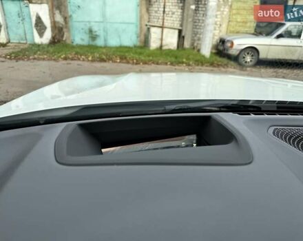 Белый БМВ 3 Серия, объемом двигателя 3 л и пробегом 47 тыс. км за 49500 $, фото 21 на Automoto.ua