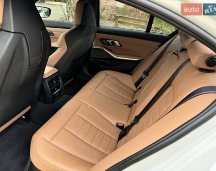 Белый БМВ 3 Серия, объемом двигателя 3 л и пробегом 47 тыс. км за 49500 $, фото 17 на Automoto.ua