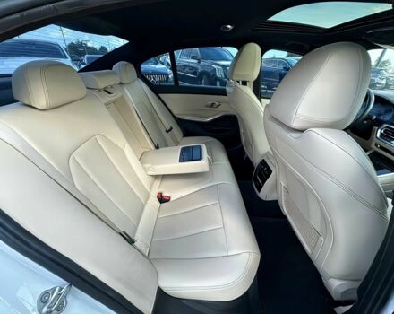 Белый БМВ 3 Серия, объемом двигателя 2 л и пробегом 30 тыс. км за 13500 $, фото 11 на Automoto.ua