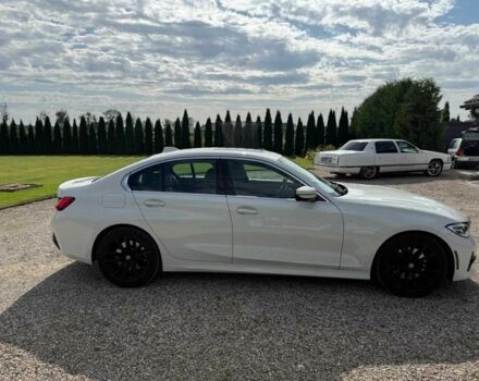 Белый БМВ 3 Серия, объемом двигателя 2 л и пробегом 73 тыс. км за 23000 $, фото 7 на Automoto.ua