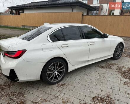 Белый БМВ 3 Серия, объемом двигателя 2 л и пробегом 122 тыс. км за 28000 $, фото 3 на Automoto.ua
