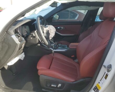 Белый БМВ 3 Серия, объемом двигателя 2 л и пробегом 70 тыс. км за 22300 $, фото 6 на Automoto.ua