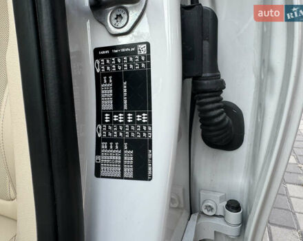 Белый БМВ 3 Серия, объемом двигателя 2 л и пробегом 7 тыс. км за 38400 $, фото 2 на Automoto.ua