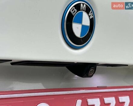 Белый БМВ 3 Серия, объемом двигателя 2 л и пробегом 177 тыс. км за 32400 $, фото 8 на Automoto.ua