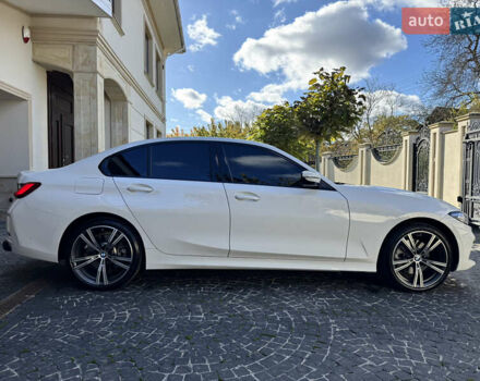 Білий БМВ 3 Серія, об'ємом двигуна 2 л та пробігом 16 тис. км за 51500 $, фото 21 на Automoto.ua