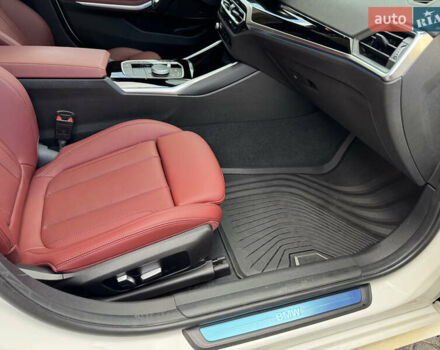 Білий БМВ 3 Серія, об'ємом двигуна 2 л та пробігом 16 тис. км за 51500 $, фото 57 на Automoto.ua