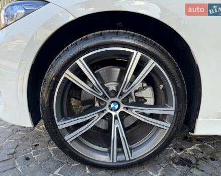 Білий БМВ 3 Серія, об'ємом двигуна 2 л та пробігом 16 тис. км за 51500 $, фото 6 на Automoto.ua