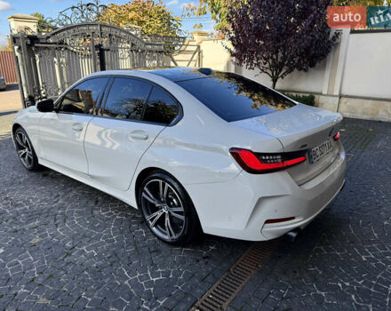 Білий БМВ 3 Серія, об'ємом двигуна 2 л та пробігом 16 тис. км за 51500 $, фото 13 на Automoto.ua