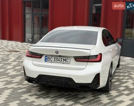 Белый БМВ 3 Серия, объемом двигателя 2 л и пробегом 18 тыс. км за 41499 $, фото 6 на Automoto.ua