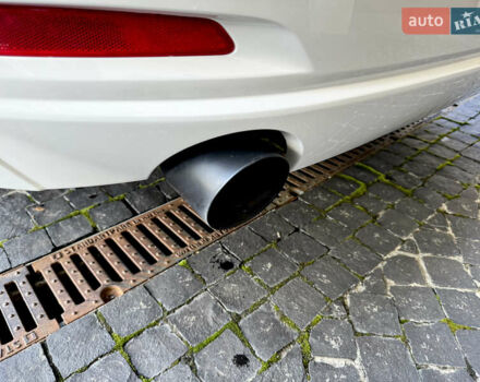 Білий БМВ 3 Серія, об'ємом двигуна 2 л та пробігом 16 тис. км за 51500 $, фото 16 на Automoto.ua