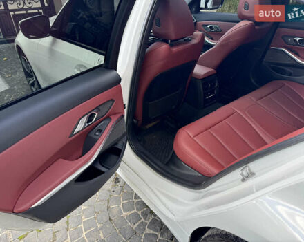 Білий БМВ 3 Серія, об'ємом двигуна 2 л та пробігом 16 тис. км за 51500 $, фото 45 на Automoto.ua