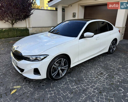 Білий БМВ 3 Серія, об'ємом двигуна 2 л та пробігом 16 тис. км за 51500 $, фото 4 на Automoto.ua