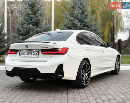 Белый БМВ 3 Серия, объемом двигателя 2 л и пробегом 27 тыс. км за 38500 $, фото 5 на Automoto.ua